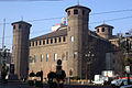 Torino Pallazzo Madama arkasında- ortacaglara ozenti yapılmış bir şato
