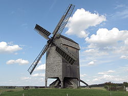 Die Bockwindmühle Ketzür von Westen betrachtet