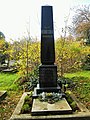 Obelisk grave (Meixner family), New public cemetery