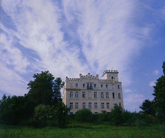 File:Castle Sady Dolne.tif