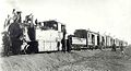 Dampflokomotive DSWA 2-8-0T Nr. 11 bei der Eröffnung der Lüderitzbahn in Seeheim (um 1908)