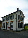 Bahnhofanlage UeBB, Aufnahmegebäude / Güterschuppen, heute Wohnhaus