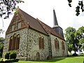 KW 32: Die frühgotische Dorfkirche Ruchow ist ein denkmalgeschütztes Kirchengebäude in Ruchow, einem Ortsteil der Gemeinde Mustin im Landkreis Ludwigslust-Parchim (Mecklenburg-Vorpommern). Die Kirche ist eine für die Zeit und Gegend typische einschiffige Feldsteinkirche aus der Mitte des 13. Jahrhunderts im romanisch-gotischen Übergangsstil.