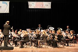 Orkest tijdens KNFM-bondsconcours in Zaandam 2012