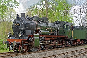 38 3199 am Haltepunkt Wattenscheid-Höntrop (April 2014)