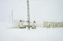 Een UNIFIL-voertuig in Zuid-Libanon nabij de grens met Israël anno 2005.