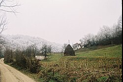 Dragobužde, next to the Trstenska river, viewed from the direction of Vlas.