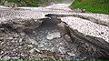 Gletscher im Tal und Zufluss des Pushpavati