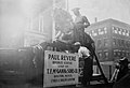 Delivery of the statue for dedication