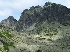 Gipfel des Kozi Wierch über der Dolina Pusta