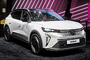 … Renault Scénic E-Tech basieren auf der CMF-EV-Plattform.