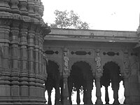 Sculptures on Krishnapura Chhatri, Indore