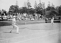 Finale im Herren-Einzel 1912: Charles Winslow (l.) schlägt Harold Kitson (r.)
