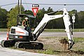 Lavori di movimento terra con escavatore Bobcat E50