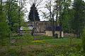 Kirchruine Untertriebel, Kirchhof mit Einfriedung und Kriegerdenkmal für die Gefallenen des Ersten Weltkrieges, Torhaus sowie zwei Lindenbäume vor dem Torhaus