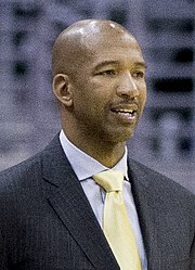 Monty Williams (Phoenix Suns) a Team LeBron edzője.