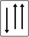 522-31 Fahrstreifentafel; Darstellung mit Gegenverkehr: zwei Fahrstreifen in Fahrtrichtung, ein Fahrstreifen in Gegenrichtung