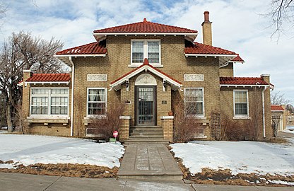 Mediterranean Revival architecture