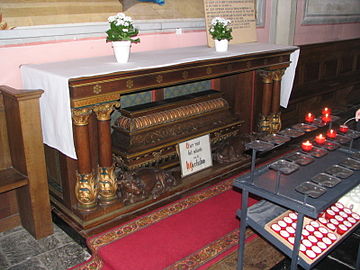 Alter Reliquienschrein in der St. Gerlach-Kirche