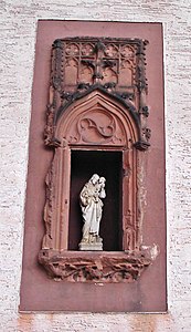 Spätgotische Sakramentsnische der alten Kirche