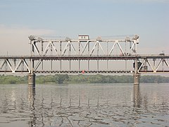 Krjukiw-Brücke in Krementschuk (1949), nur untere Ebene hebbar