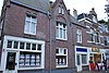 Winkelwoonhuis in Neo-gotische stijl