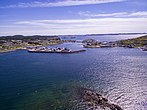 Zicht op de haven van Twillingate, die verspreid is over North en South Twillingate Island