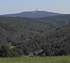 Großer Feldberg vom Hintertaunus aus dem Niedgesbachtal betrachtet