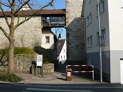 Durchgang von der Stadtmauer zum Turm