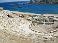 Knidos Antik Tiyatrosu, Karia Yolu'nun üzerinde yer alır