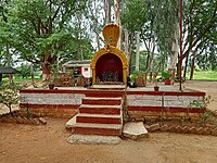 Wide angle view Srinivagilu 750CE Palchtereyamma Herostone with Insccription