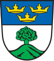 Gemeinde Bichl Geteilt von Blau und Silber; oben drei zwei zu eins gestellte goldene Laubkronen, unten auf grünem Bichl (Hügel) ein grüner Laubbaum.