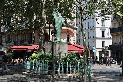 Boulevard Raspail (vor Kreuzung mit Boulevard du Montparnasse): Balzac-Statue von Auguste Rodin