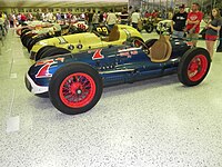 Bill Hollands Siegerwagen beim Indianapolis 500 1949