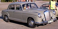 Mercedes-Benz 220 S (1957)