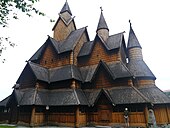 Heddal stavkirke, største stavkirke (1200-tallet)