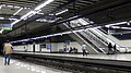 Madrid Metrosu No.12 hattinda Alcorcon Central metro istasyonu