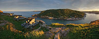 The Narrows, historisch bewaakt met kanonnen, gezien vanaf Signal Hill