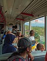 Interior bus rel Batara Kresna