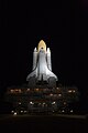 STS-132 transporteres til oppskytingsrampen