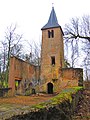 Kirche St. Nabor (13. Jh.), seit 1870 Ruine