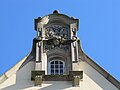 Detail of the façade on rue Sellénick