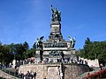 Das Niederwalddenkmal mit der Germania bei Rüdesheim