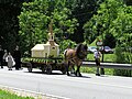 Wallfahrtskirche Maria Hilf, dargestellt auf einem Festwagen