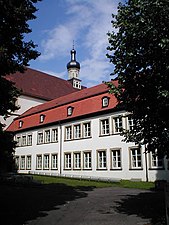 Ehemaliges Dominikanerkloster, heute Schule