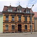 Wohnhaus in geschlossener Bebauung;