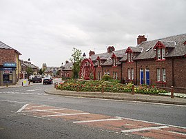 Straßenzug am Südrand mit dem Scottish Mining Museum