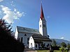 Pfarrkirche mit Totenkapelle.JPG