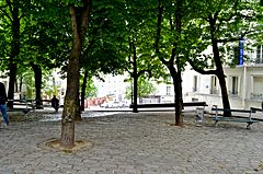 Place Émile Goudeau (Chansonnier des Montmartre)[2]