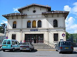 Station Orsay-Ville